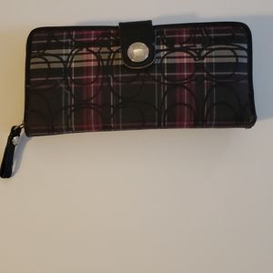 Coach wallet